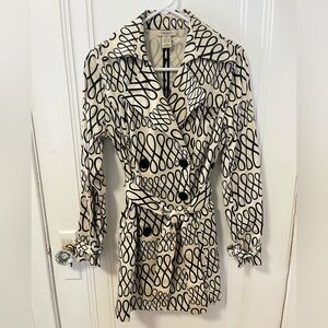 Vertigo Paris Black and Cream Patterned Jacket